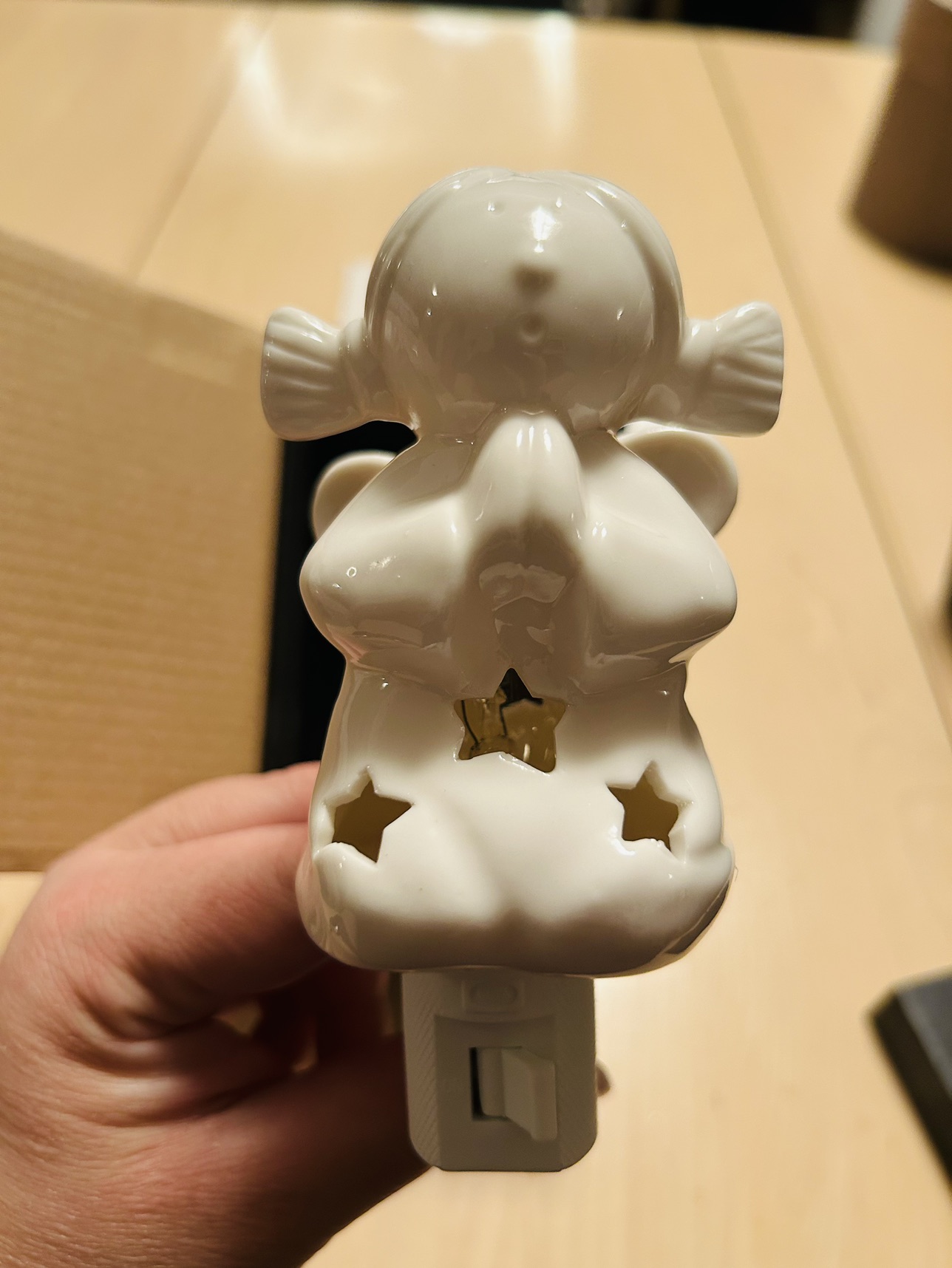 Angel Praying Porcelain Night Light image indicator(2)