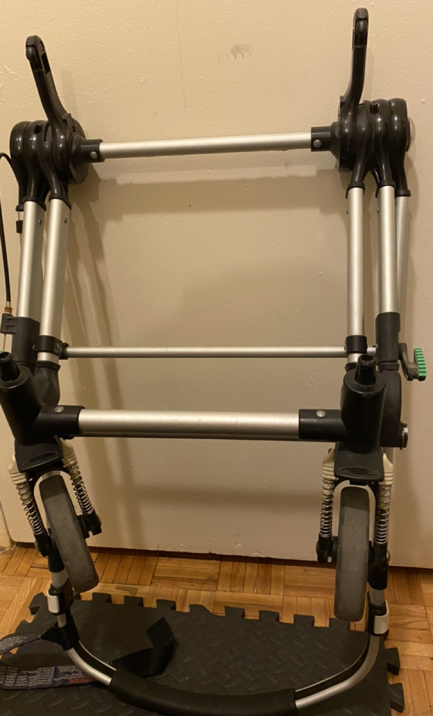 #Freecycle Bugaboo Stroller Chasis / frame image indicator(2)