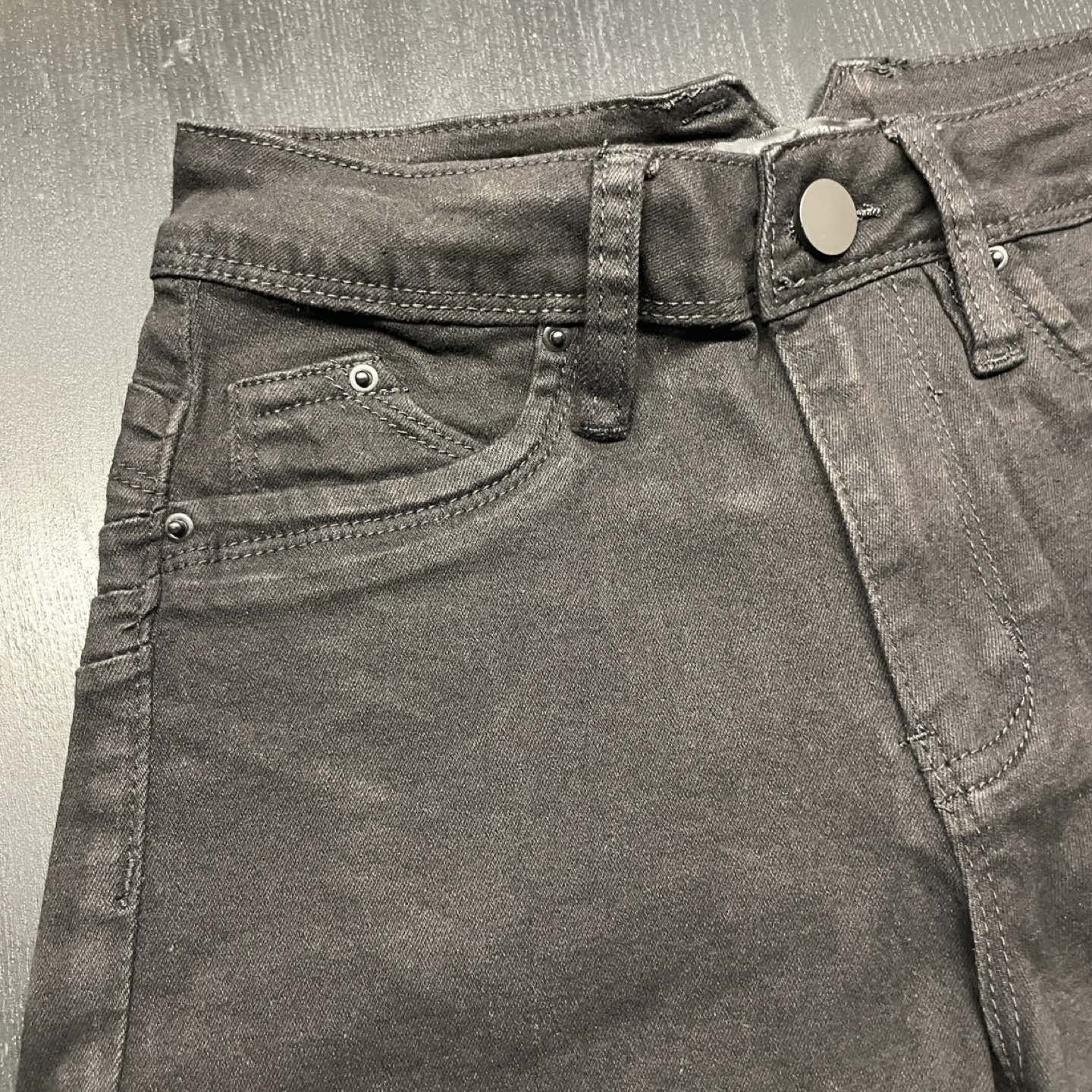 New SHEIN black high waist shorts / size 26 image indicator(6)