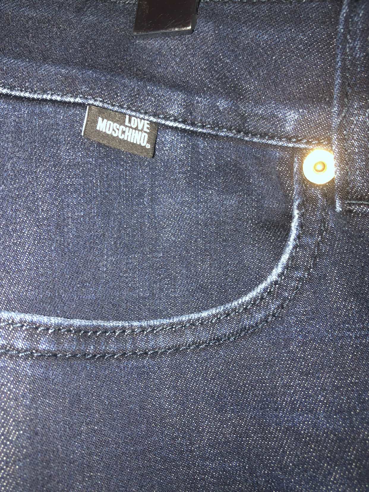 BNWT Love Moschino jeans size 28 image indicator(6)