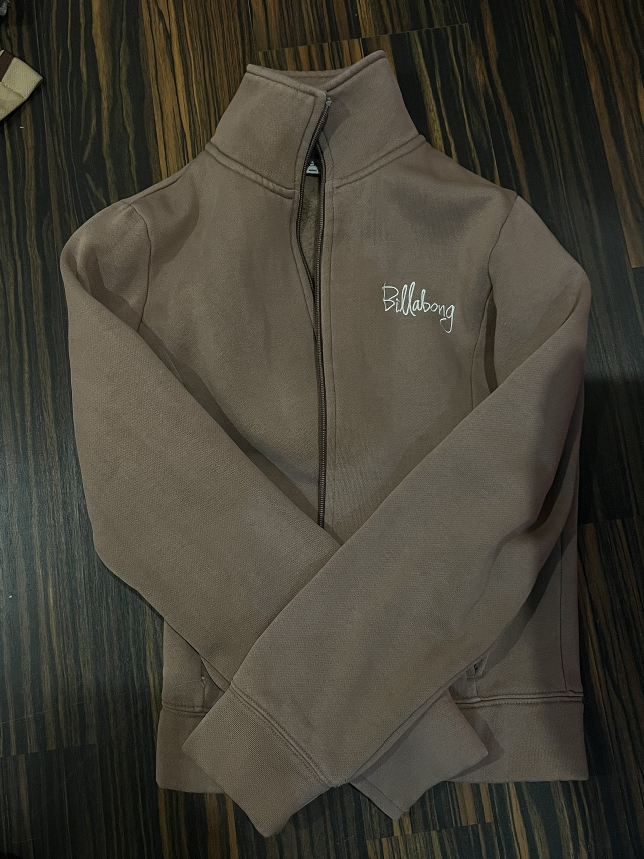 vintage billabong sweater!