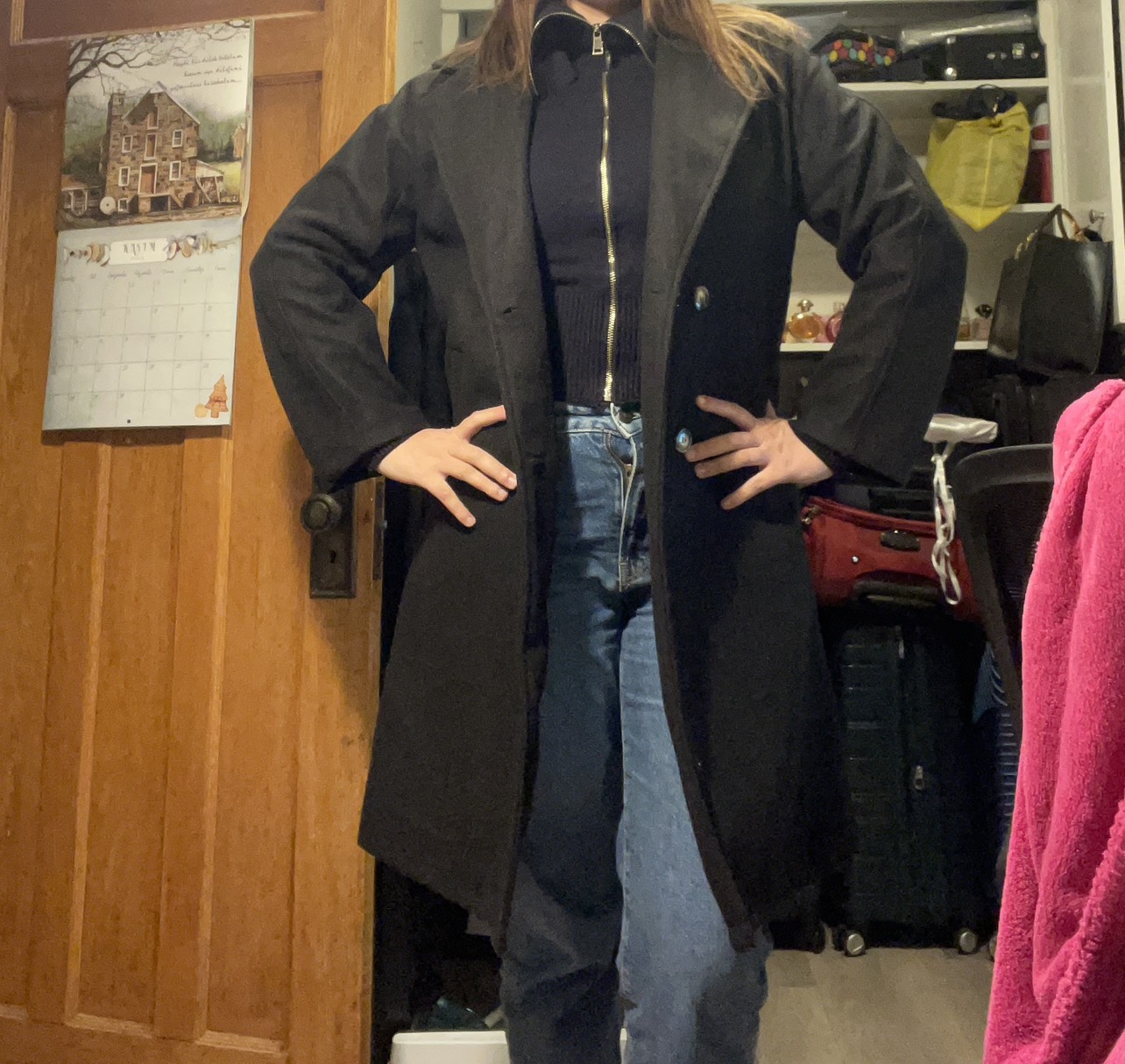 Woman black coat - photo 4