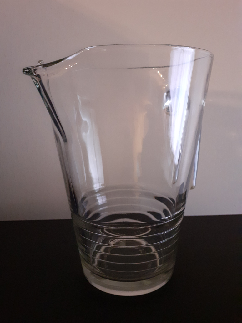 Glass Pitcher image indicator(2)