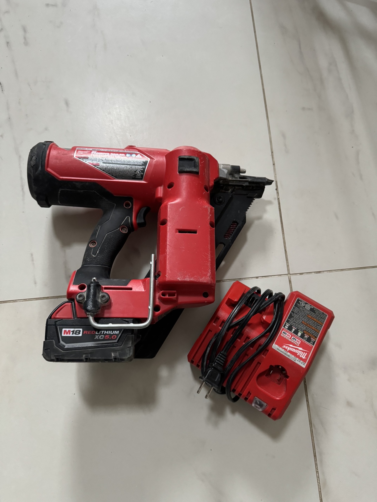 Milwaukee Framing Nailer - photo 2