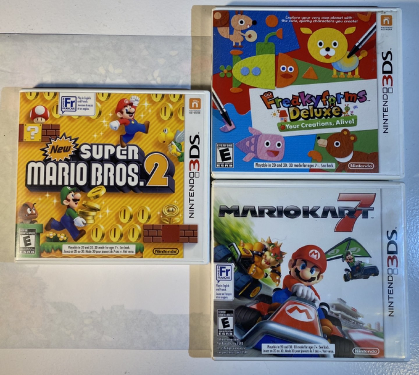 Nintendo 3DS XL Bundle + 3 Games image indicator(5)