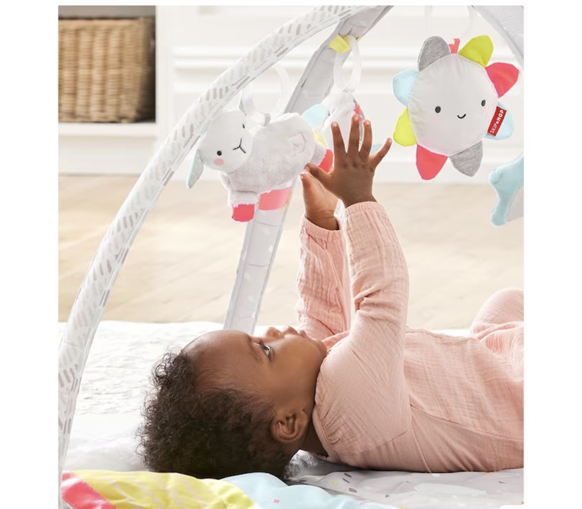 Skip Hop Silver Lining Cloud Activity Gym image indicator(5)