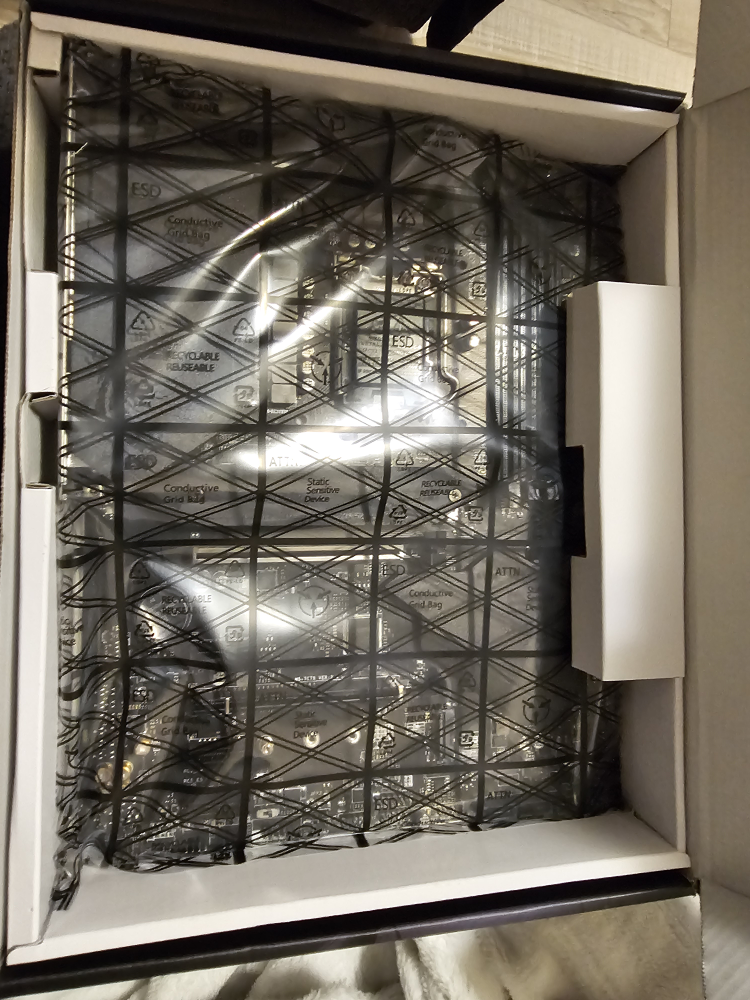 New Motherboard - photo 2