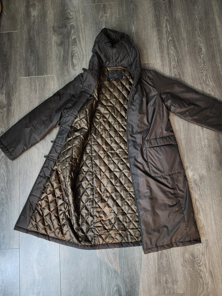 Dark Brown Color Coat Size L + New Scarf image indicator(4)