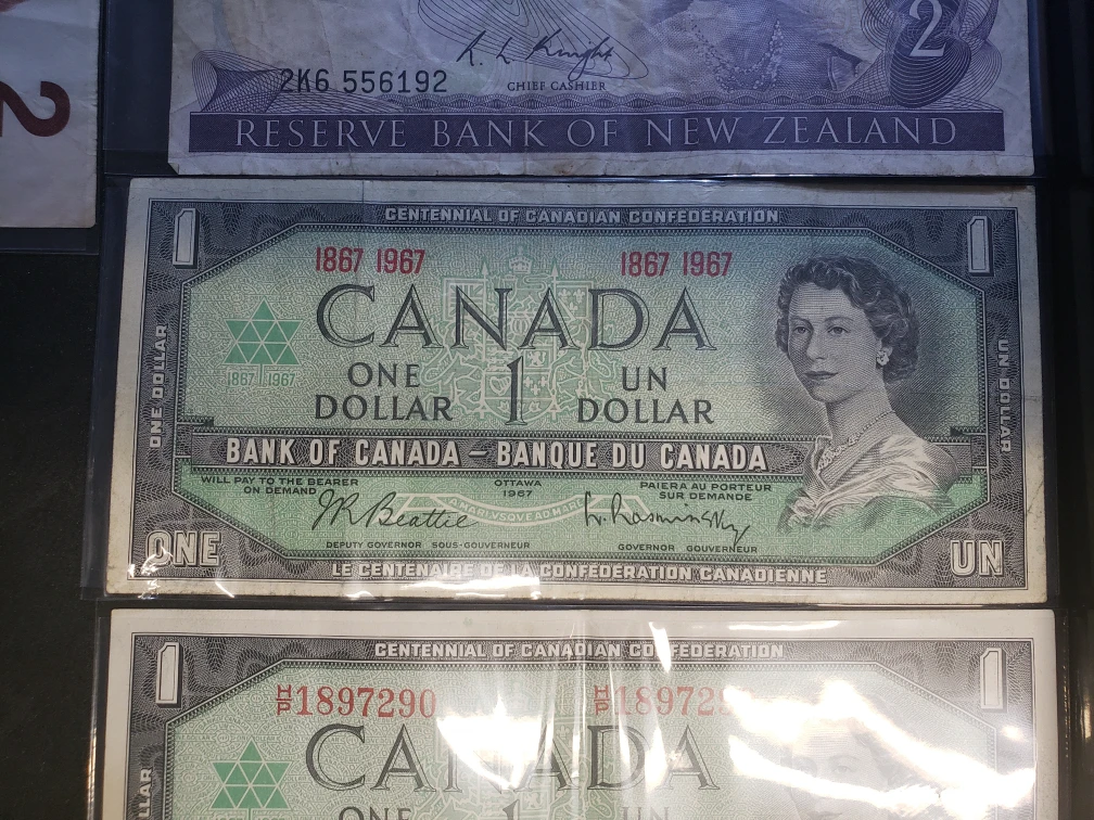 Collectors Bank Notes image indicator(4)