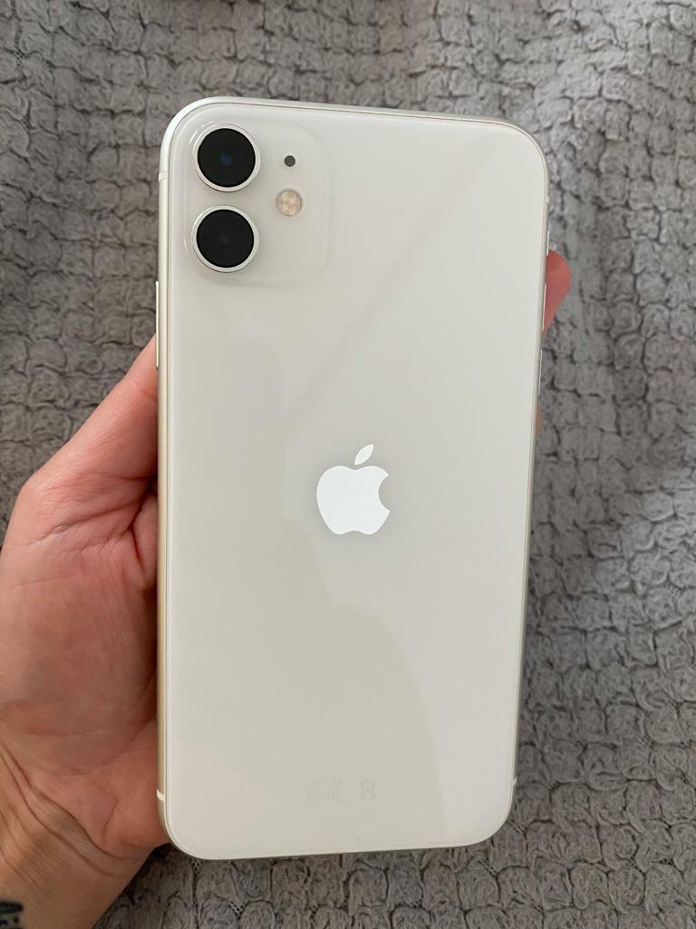 iPhone 11 64 GB