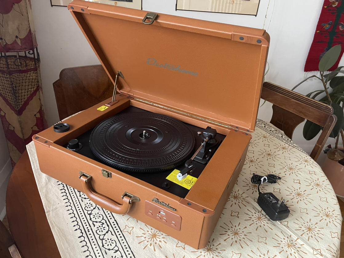 Electrohome portable record player thumbnail