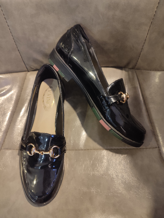 Black Horsebit slip on gloss loafers image indicator(4)