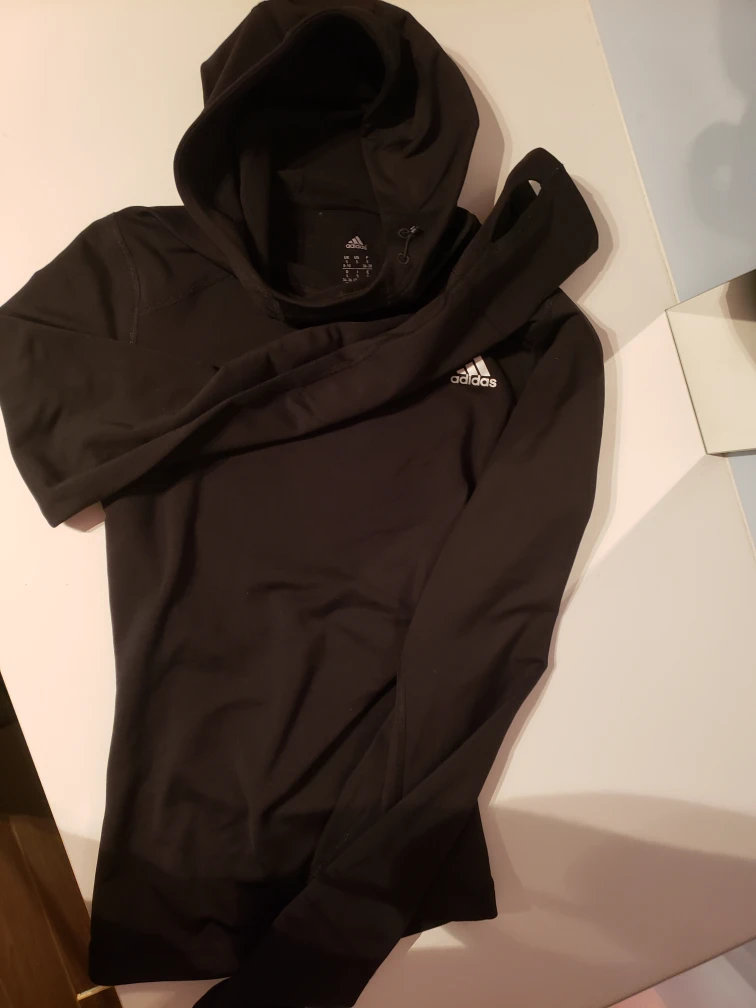Adidas climawarm Hoodie size small image indicator(2)