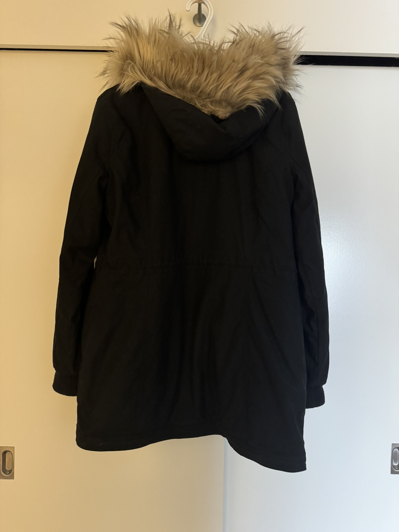 Hollister Winter Coat - photo 2