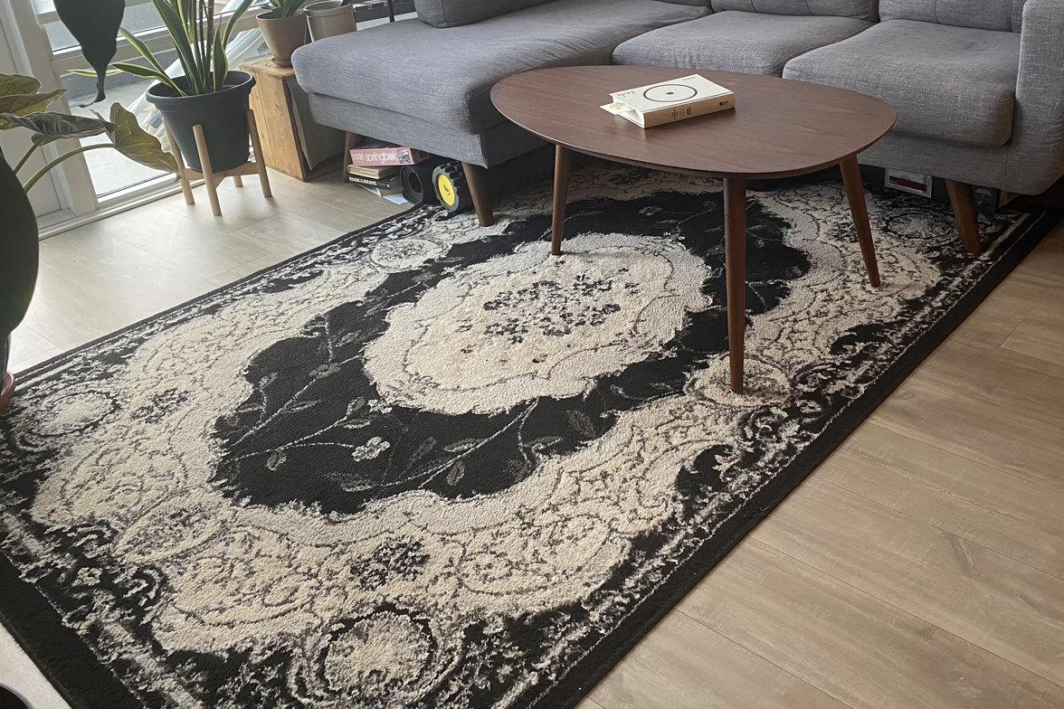 Victoria Style Area Rug