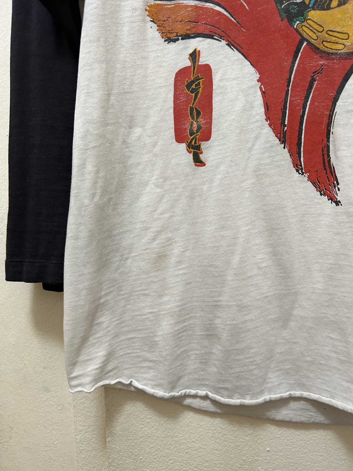 Van Halen 1984 vintage baseball tee image indicator(3)