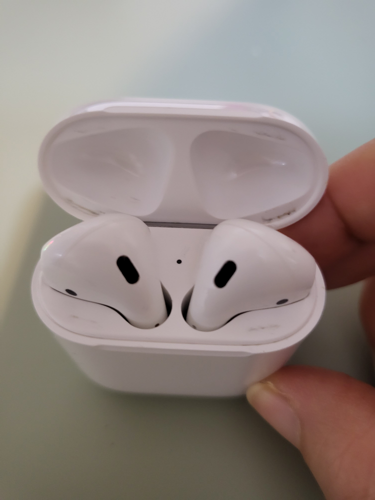 airpods 2 gen thumbnail