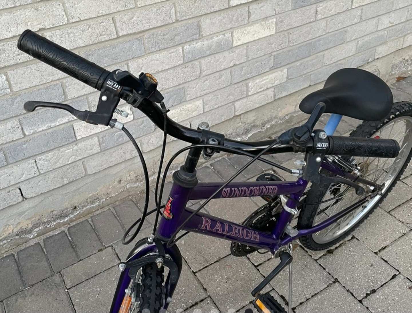 prestigious bicycle 26" wheels with helmet - photo 3