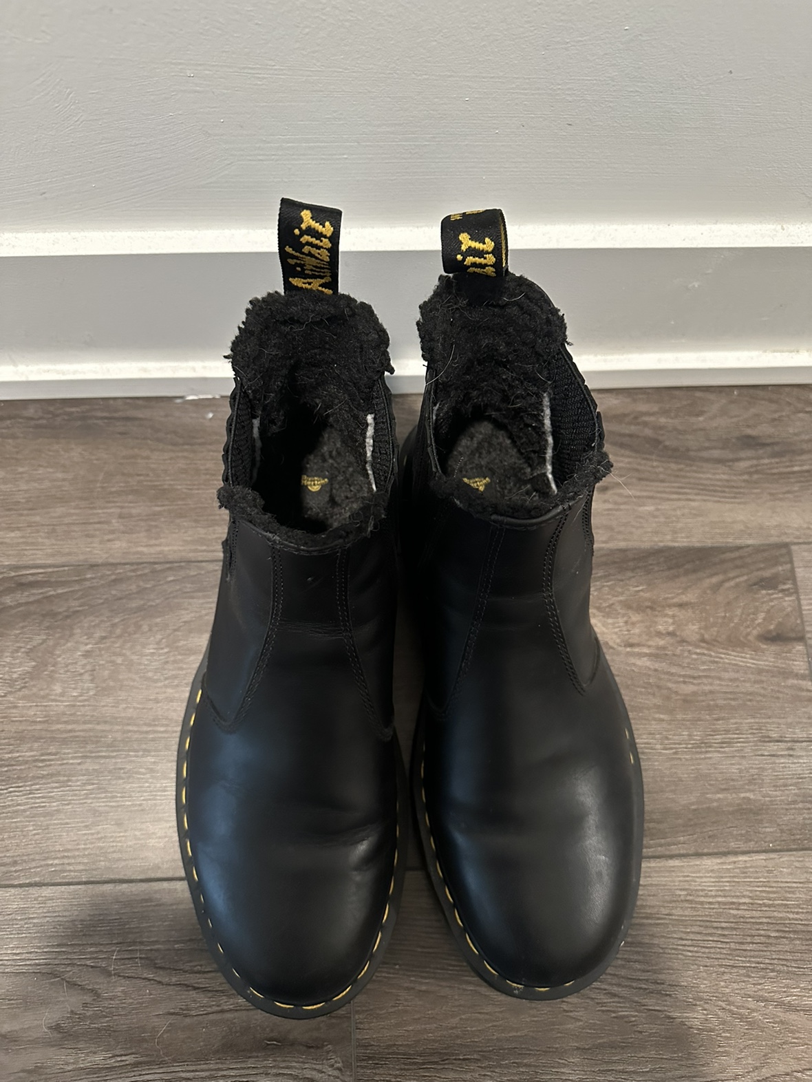Men’s Dr. Martens Boots in great condition image indicator(5)