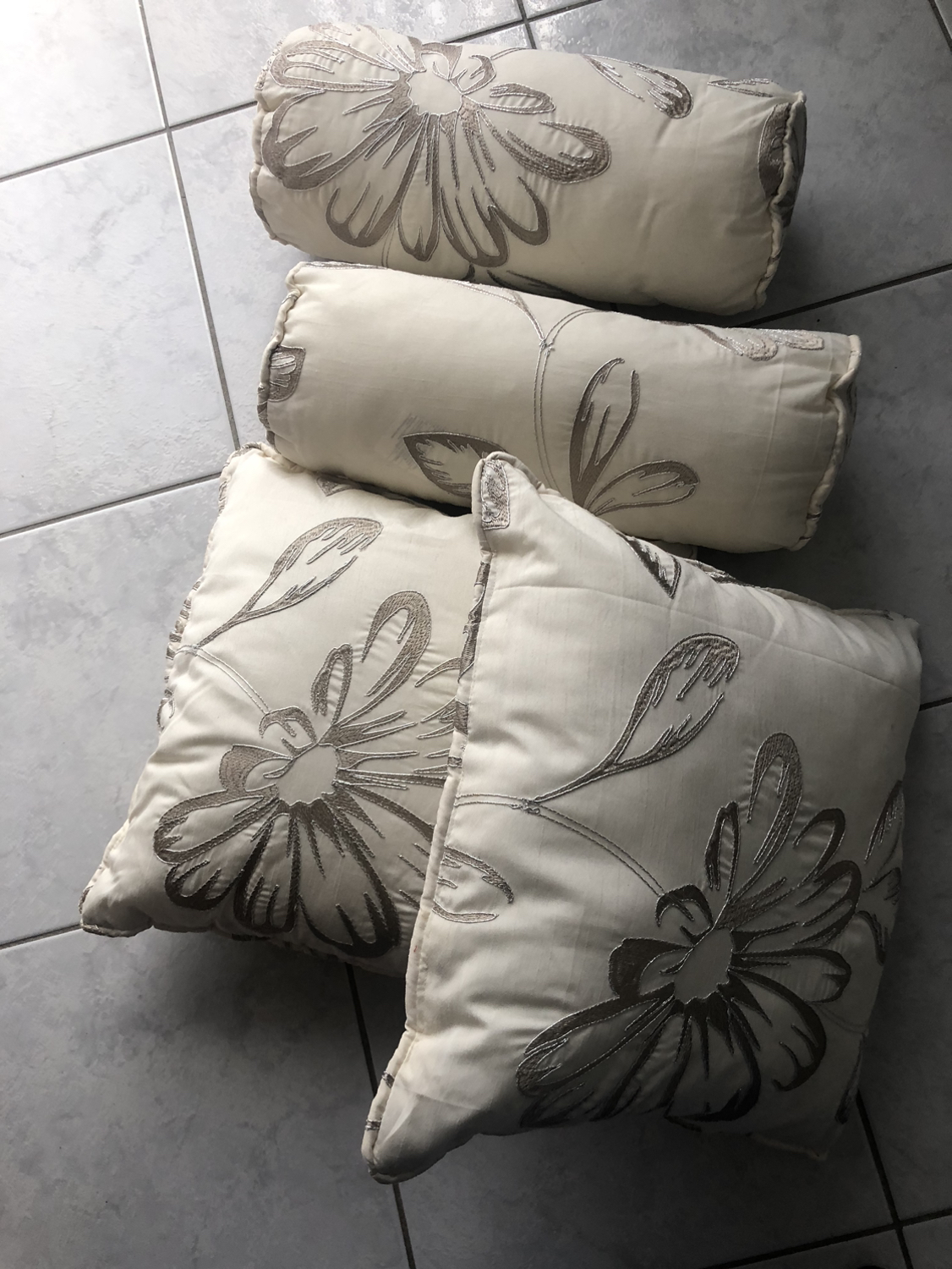 Cousion.,2Neck roll and 2 pillow 6 off them $80custom  made