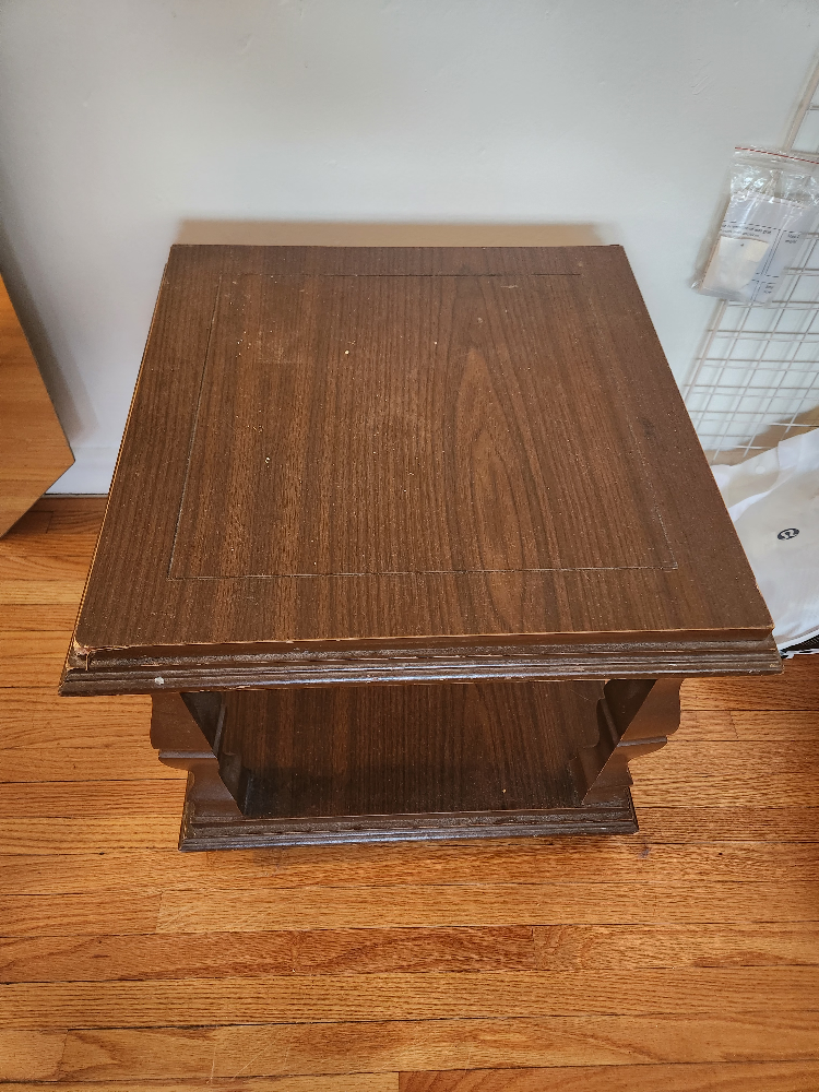 side table - photo 2