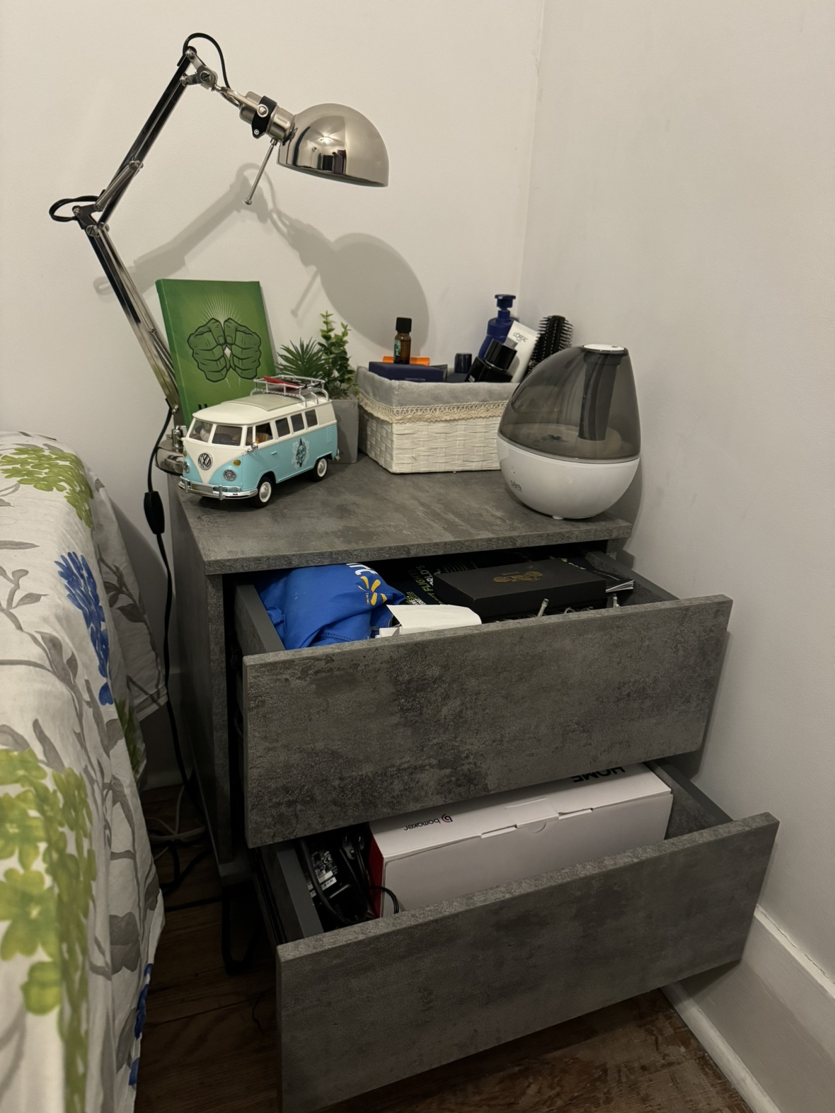 Heavy duty side table