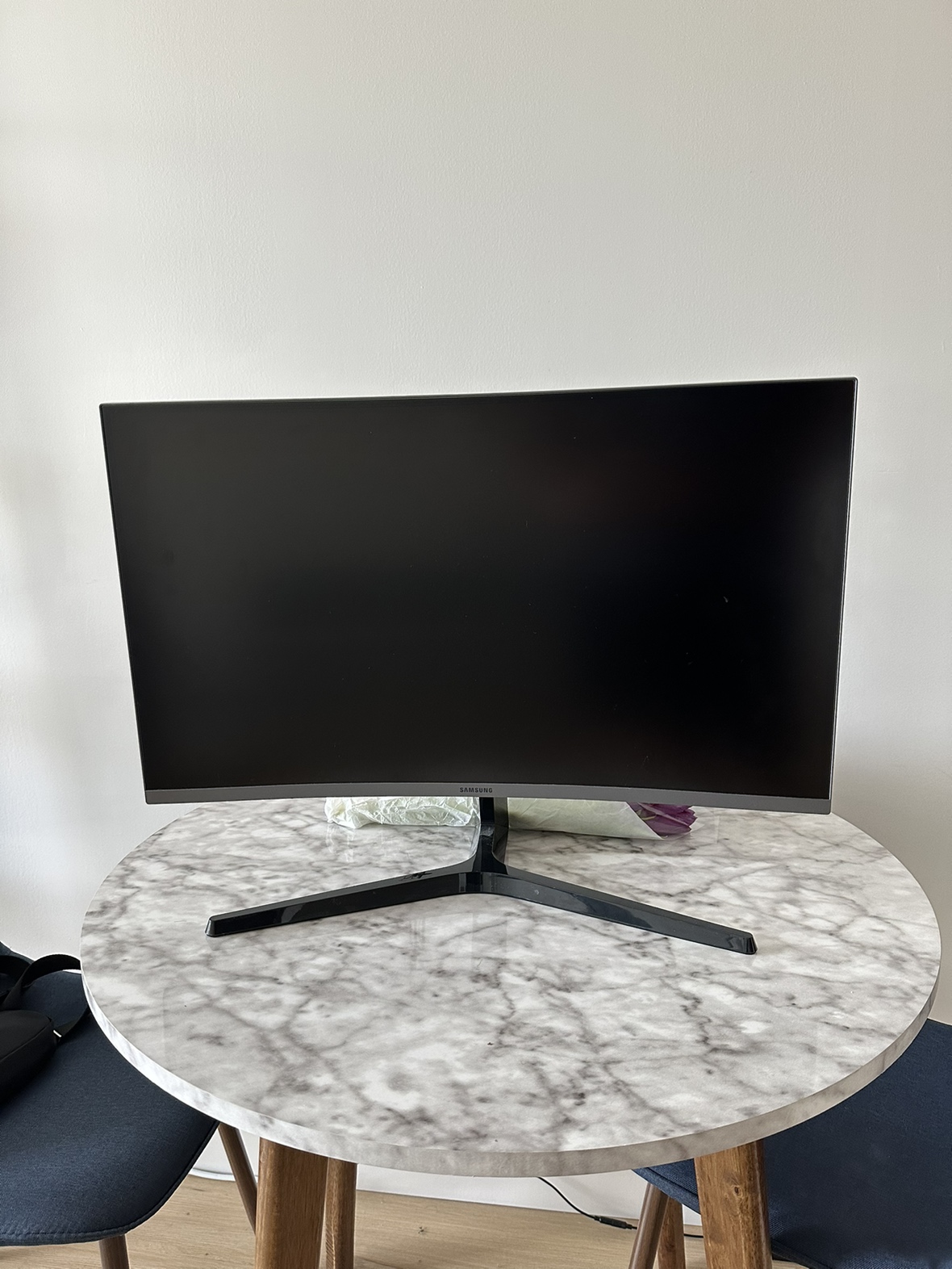27inch Curved Samsung Monitor