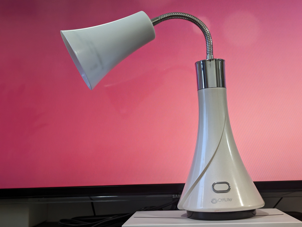 Table lamp