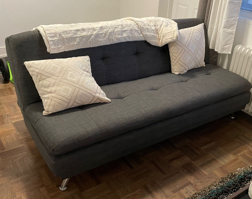 6’ grey sofa bed with 4 pillows - photo 2