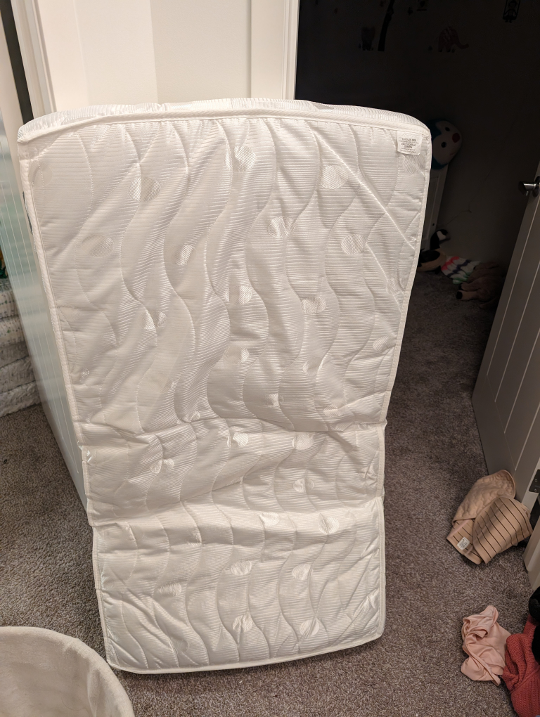 infant / toddler mattress - photo 2