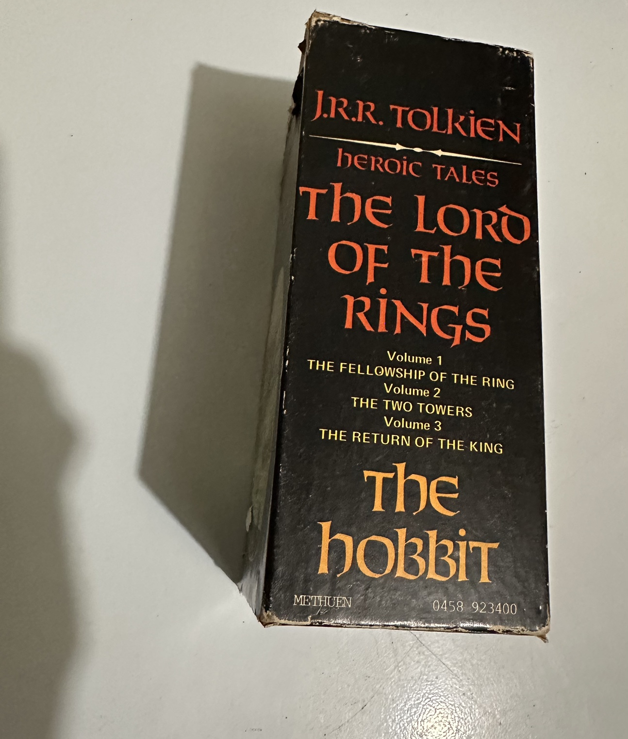 Lord of the rings/hobbit books - photo 3