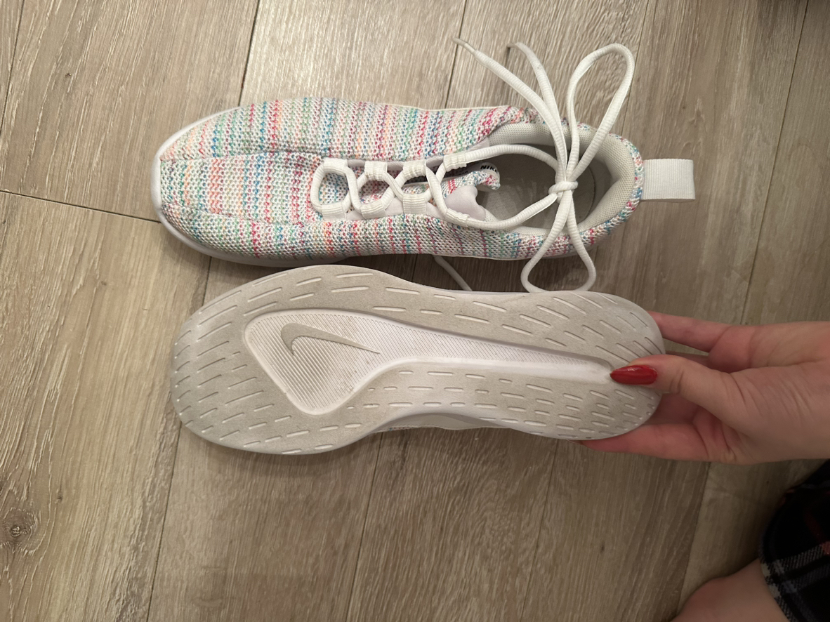 Nike running shoes - photo 3