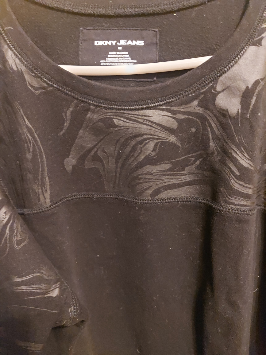 long sleeve shirt and scarf image indicator(5)