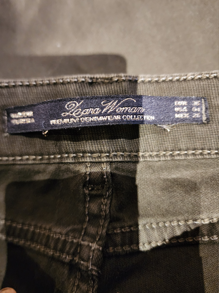 Dark green Slim fit "jeans" from Zara image indicator(4)