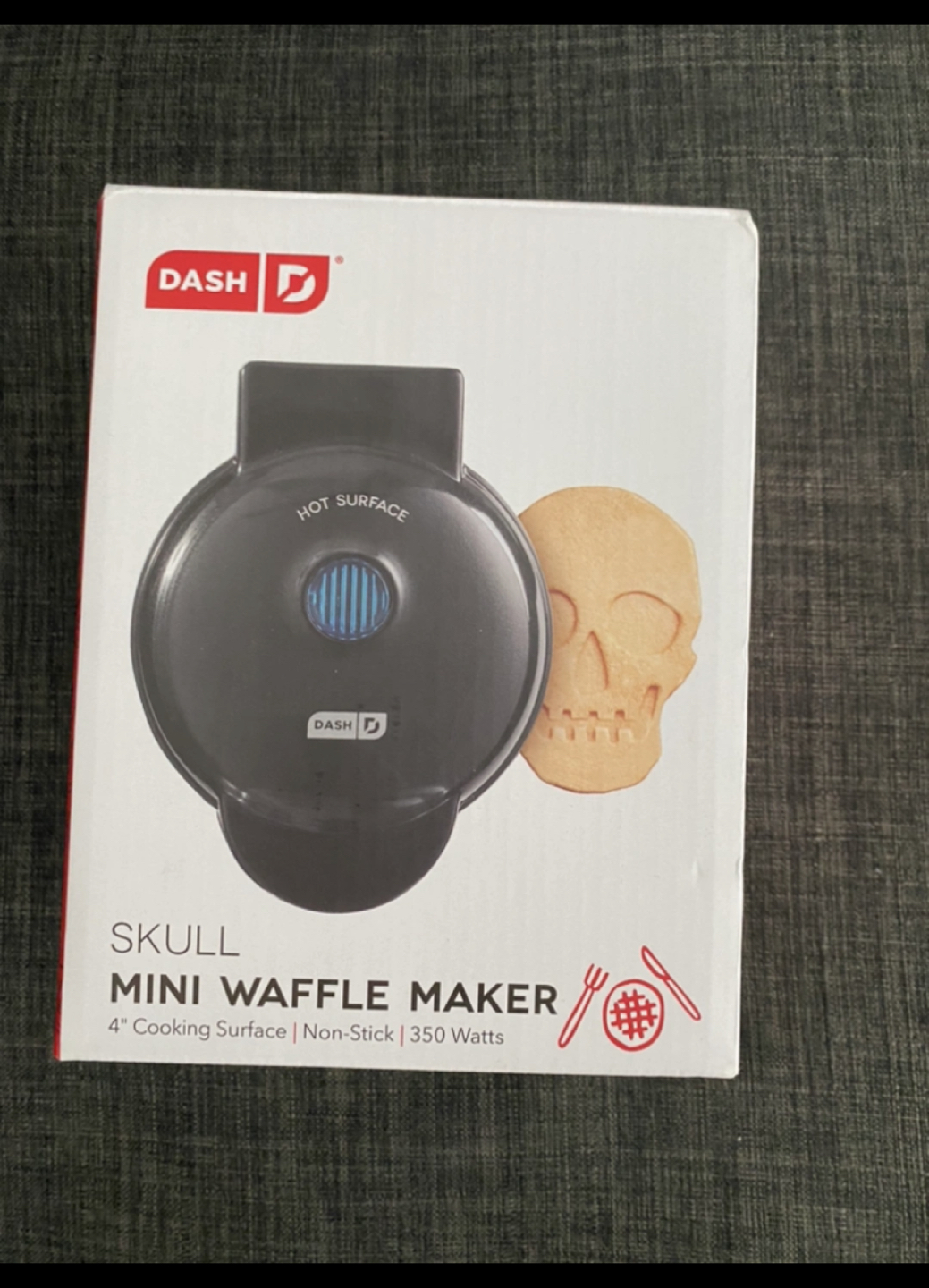 Brand new Dash skull waffle maker