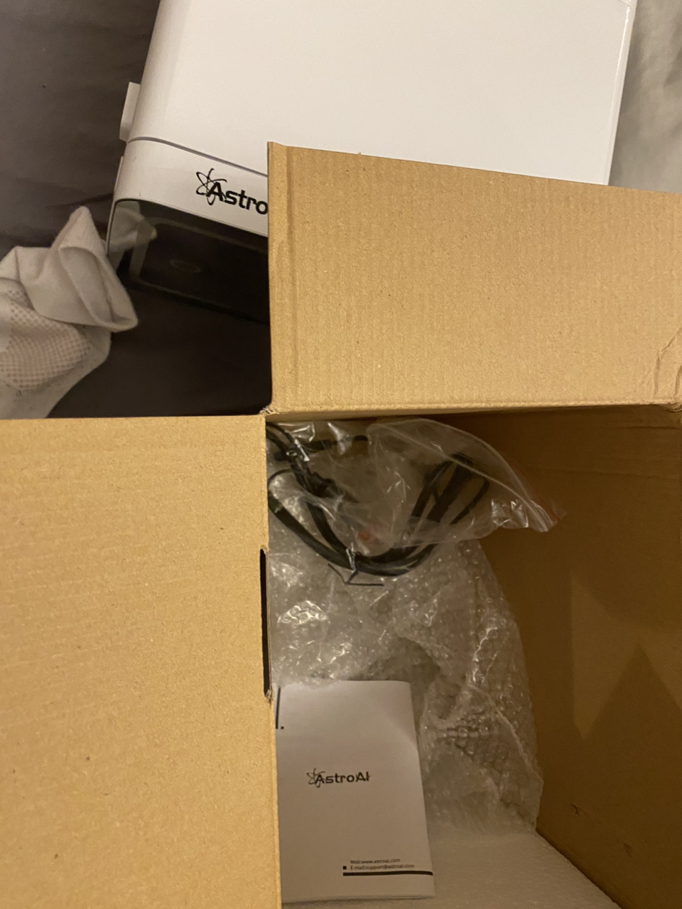 AstroAI Mini Fridge Skincare (Mirror & Light) image indicator(9)