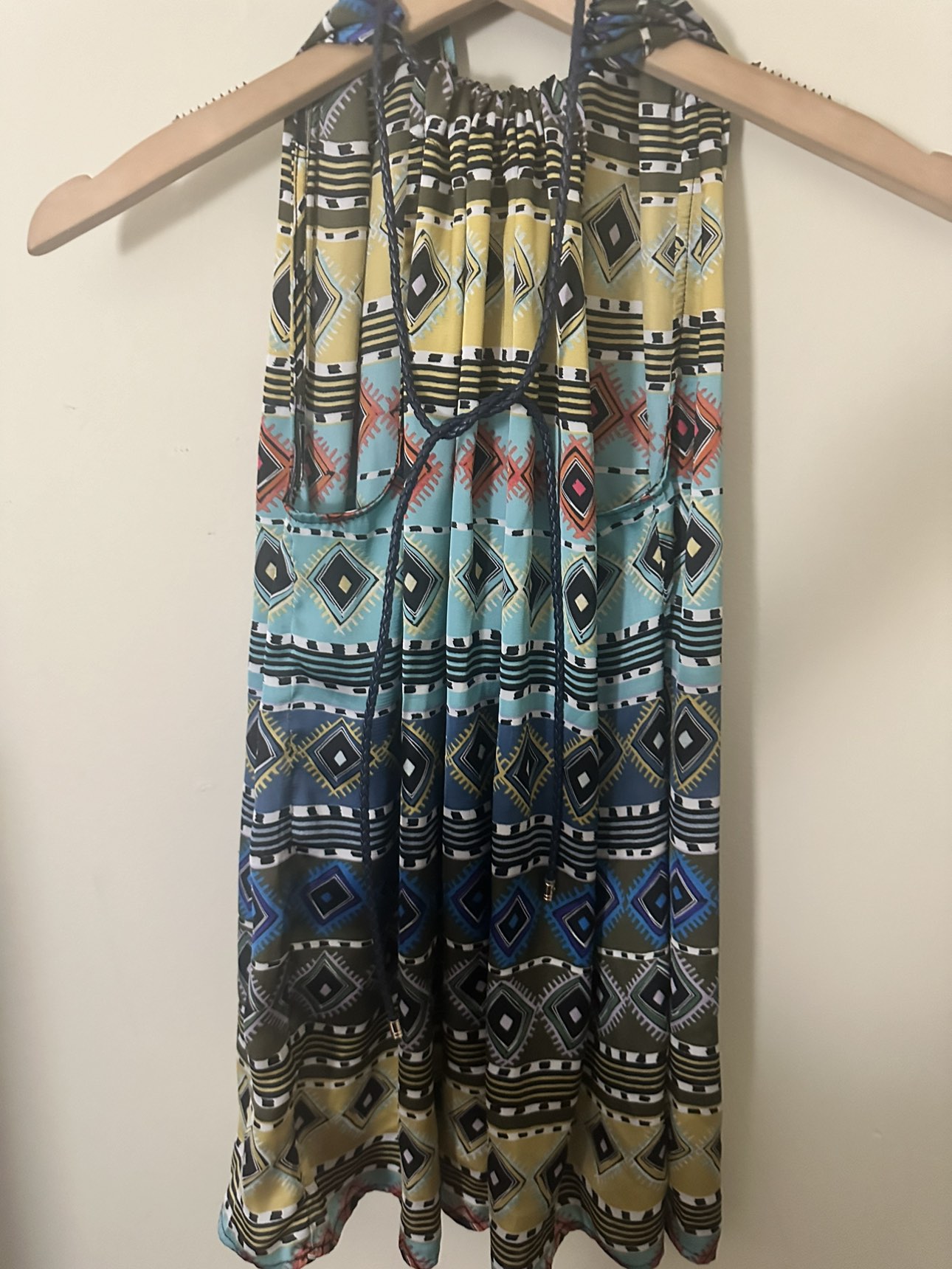 TRISTAN… Size small