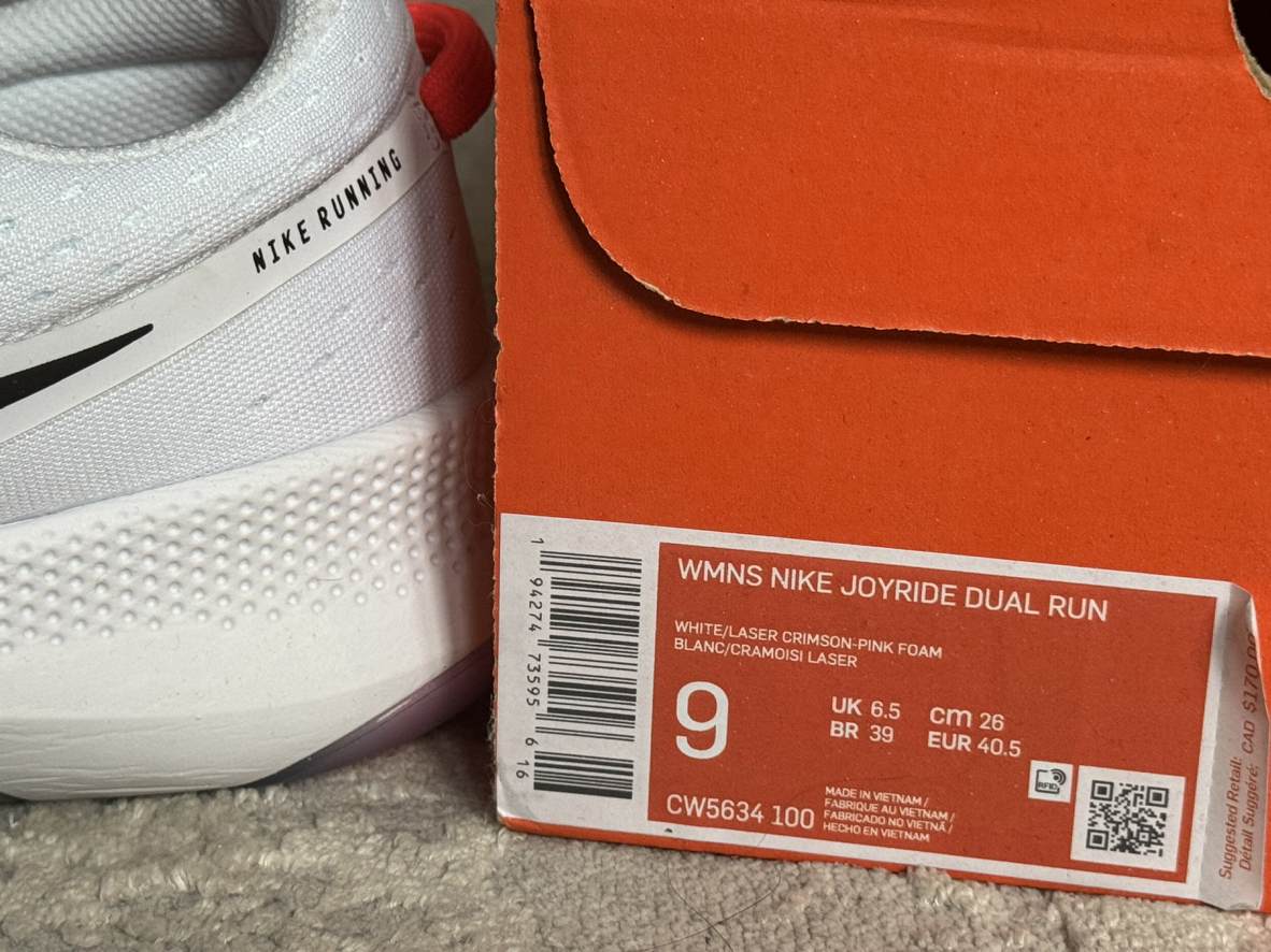 Women’s Nike Joyride runners NEW in box size 9 image indicator(3)