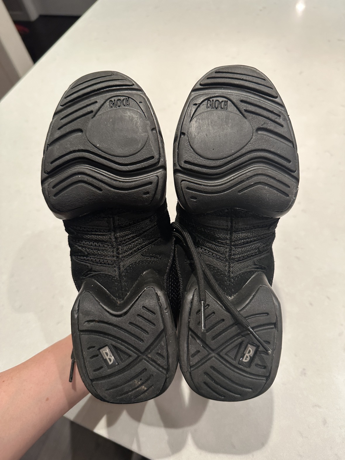 Bloch split sole dance runner - photo 3