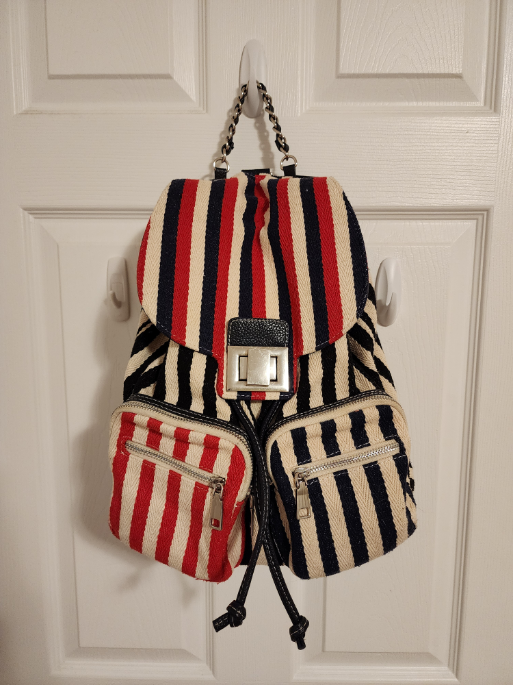 Steve Madden drawstring bag 🎒 image indicator(3)