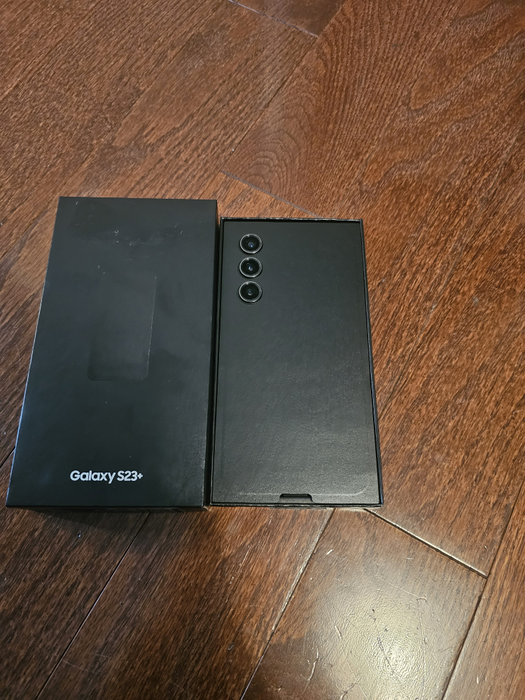 Samsung S23+(plus) 512gb BOXED $900 OBO - photo 2