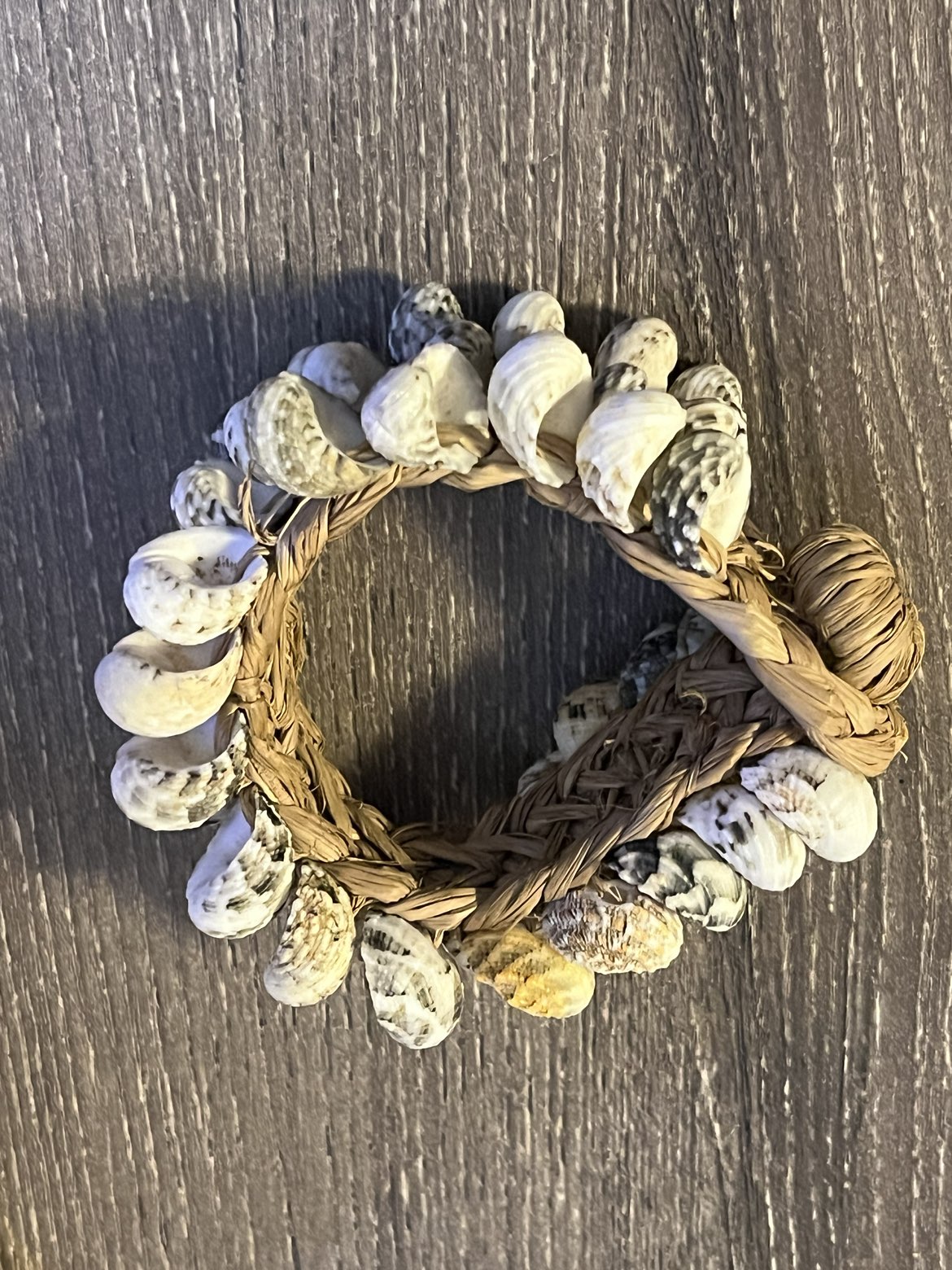 COWRIE SHELL BRACELET image indicator(4)