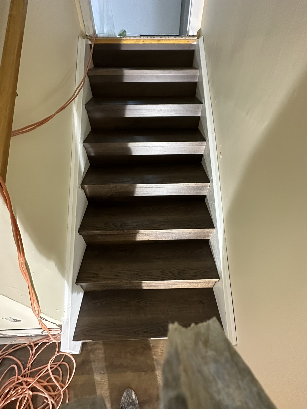 Vinyl/laminate steps