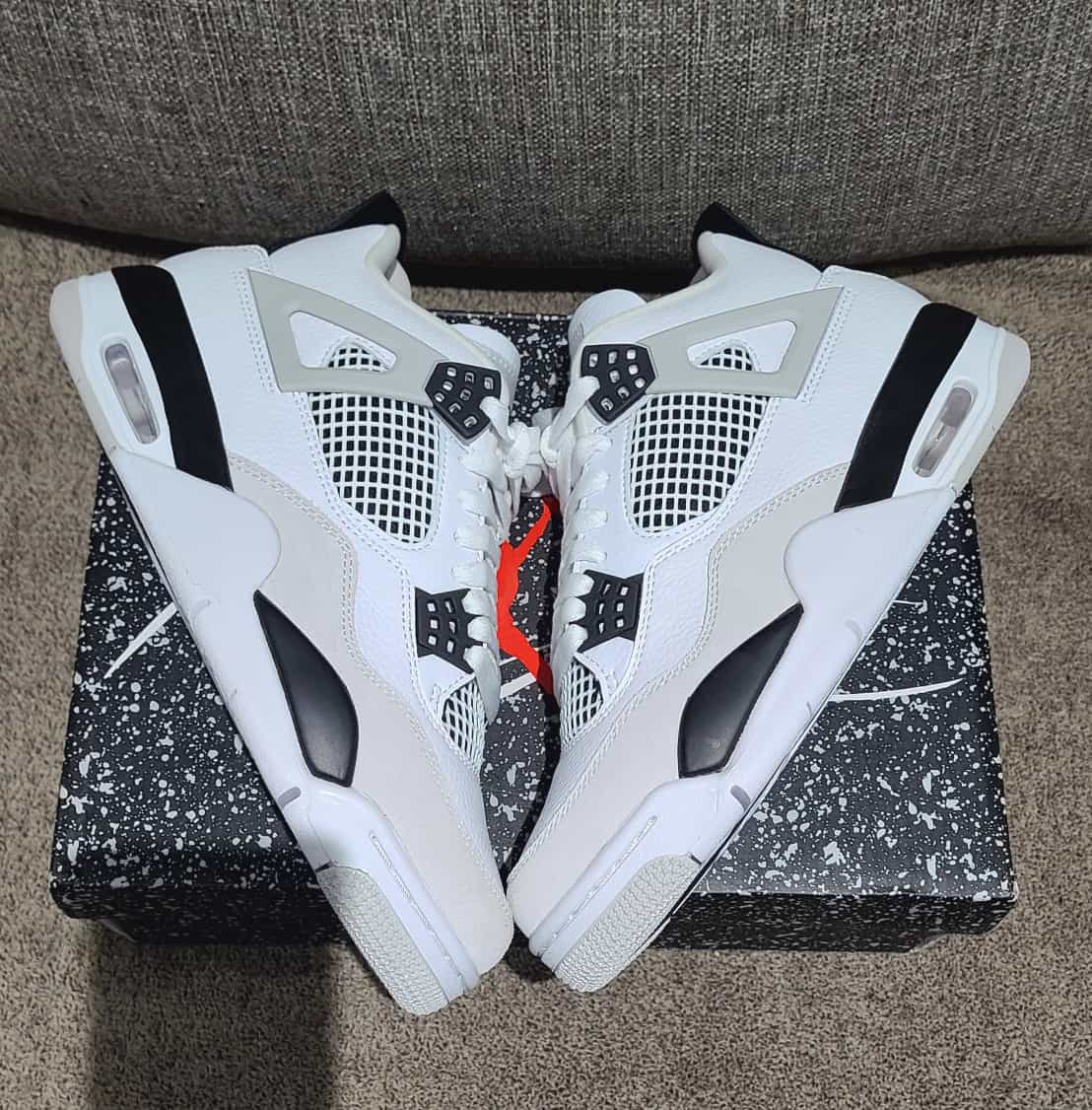 Jordan Retro 4 Military black shoe Basketball Shoes thumbnail