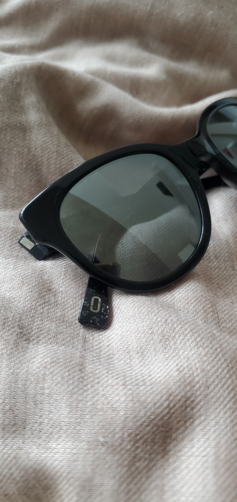✨ super cute authentic marc jacobs sunglasses✨ image indicator(5)