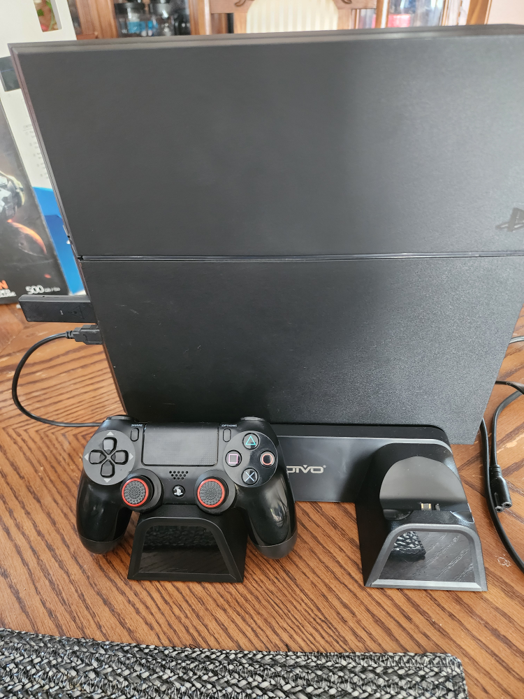 PS4 WITH TURTLE BEACH HEADSET - photo 4