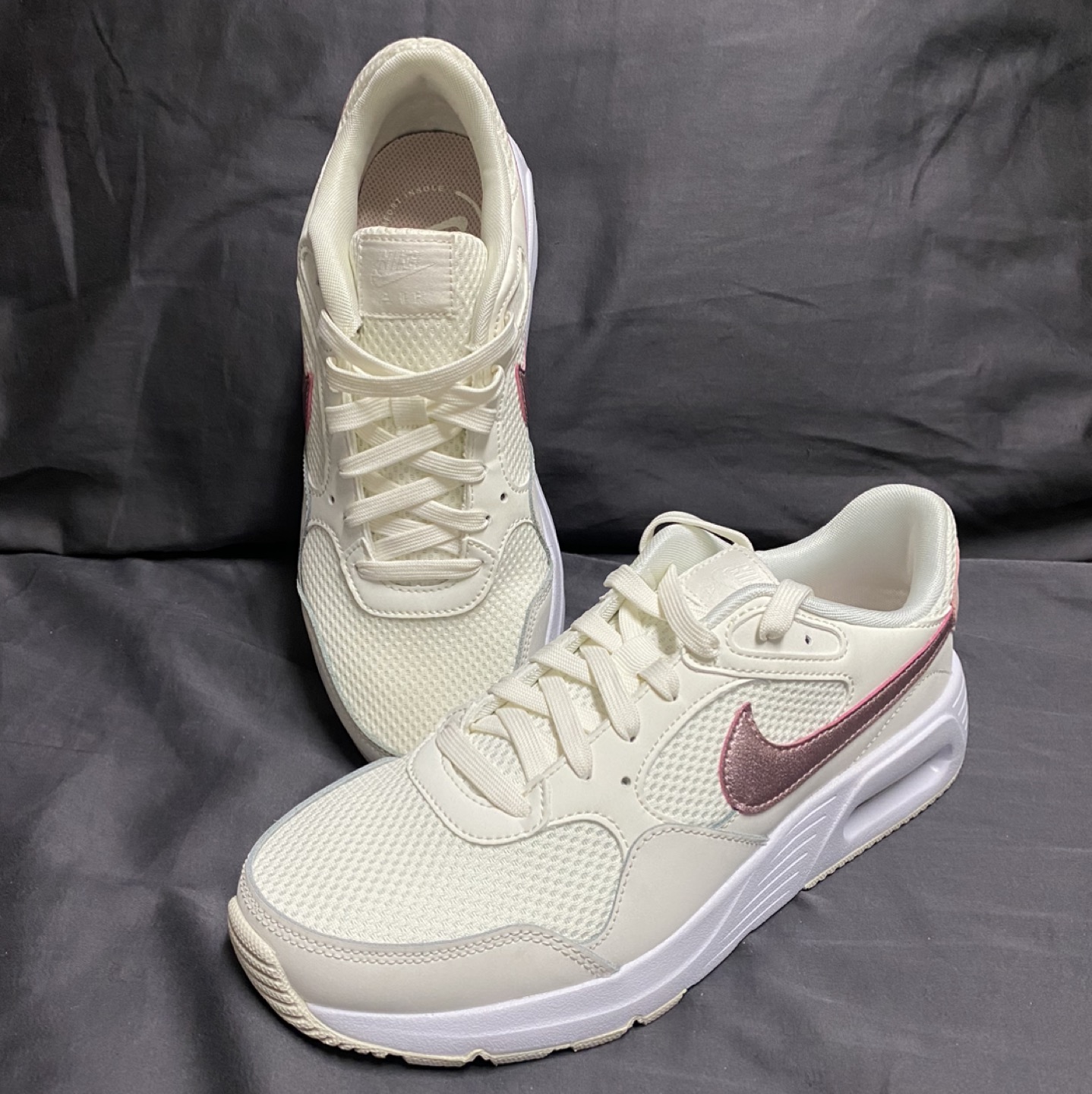 Nike Women’s Air Max - Size 7.5