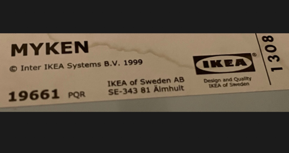 🎯 IKEA oval mirror - Myken - tilted on metal stand image indicator(4)