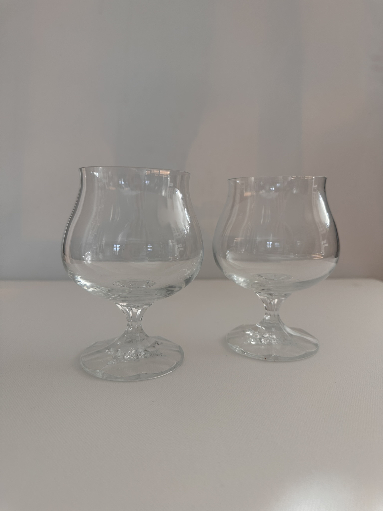 Set of 2 Snifter/ Cognac Glasses