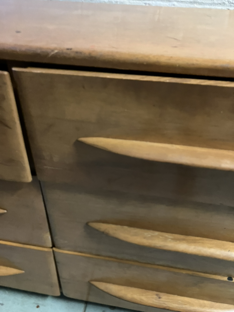 Wardrobe - photo 2